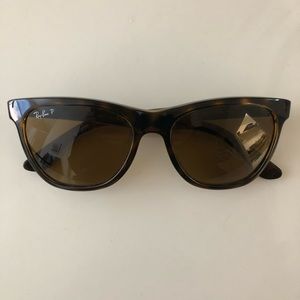 Ray Ban Polarized Wayfarers Tortoise